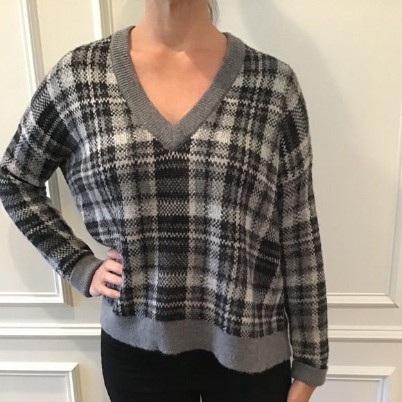 Banana Republic sweater size XS - Picture 4 of 7